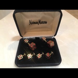 Neiman Marcus tux button and cufflink set
